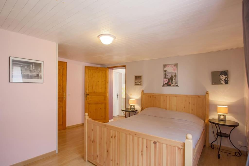 Appartement En Rez De Jardin Et Terrasse Ds Villa Hyères Exteriör bild