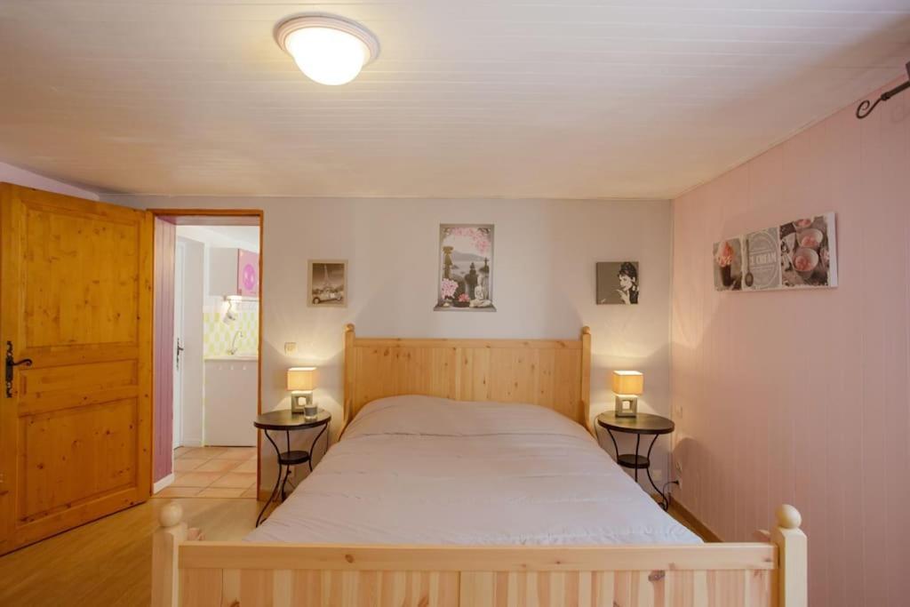 Appartement En Rez De Jardin Et Terrasse Ds Villa Hyères Exteriör bild